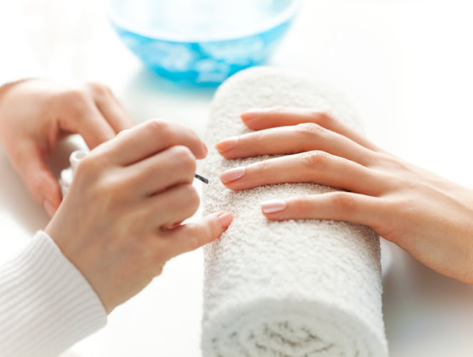 Happy Nails & Spa, nail salon in Dublin, California