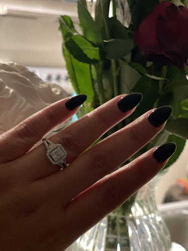 Happy Nails & Spa, nail salon in National City, California