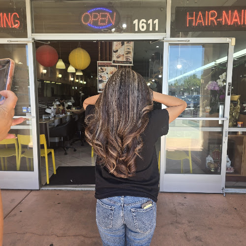 Happy Salon Hair & Nails