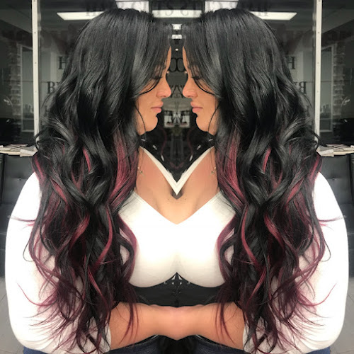 HNL Studio & Spa, nail salon in Encino, California