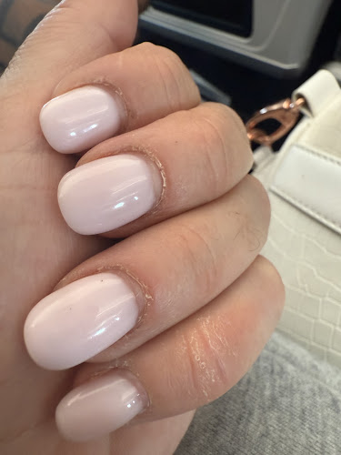 Holly and Hudson Nail Lounge