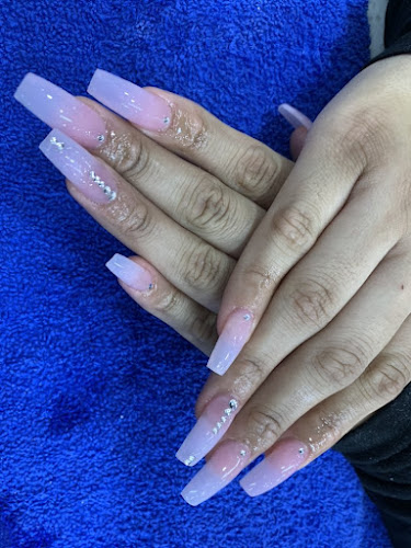 Honey Nails