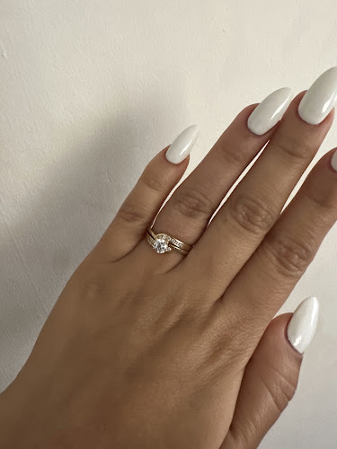 i nail spa