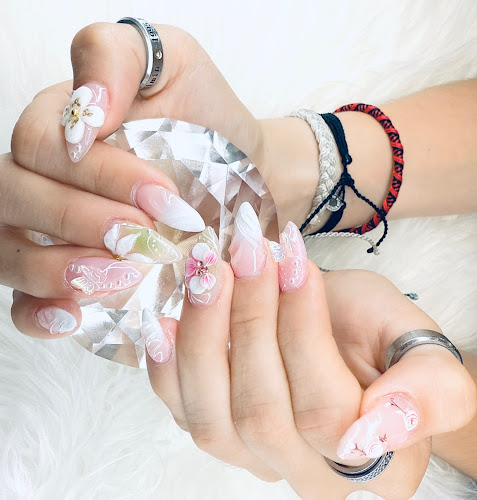 iColor Nails Bar