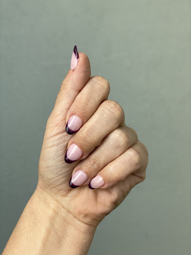 In Style Nails