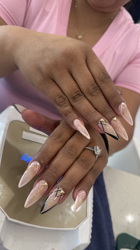 Ivory Nail Spa