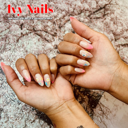 Ivy Nails