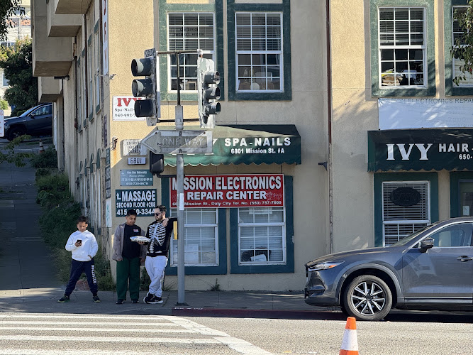 Ivy Star Nails & Hair, nail salon in Daly City, California
