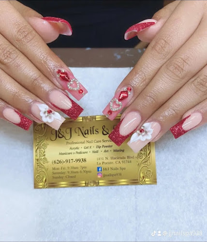 J & J Nails Spa in La Puente