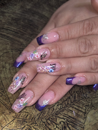 Jamie's Nails Inside Focus Hair studio salon