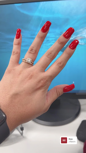 John & Sandy Nails