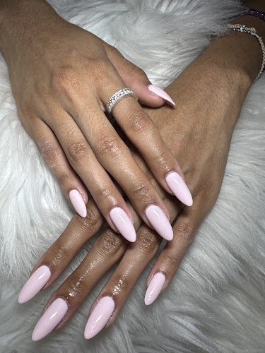 JoJo Nails