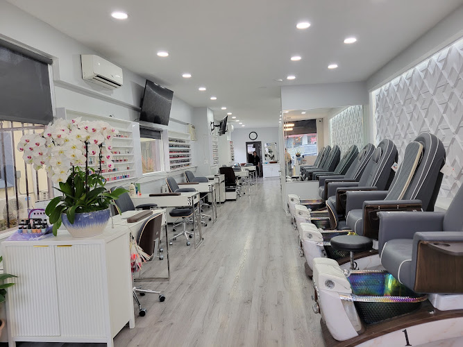 Karen’s Nail Salon
