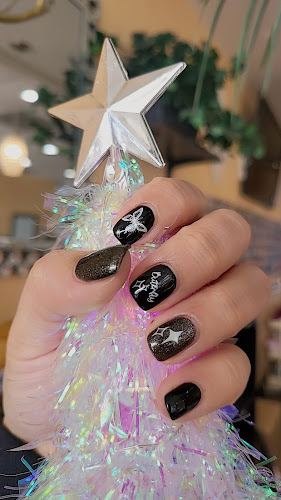 Kim's Nails & Spa