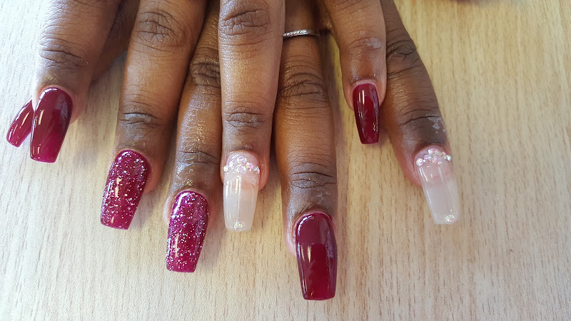 Kimmy Nails