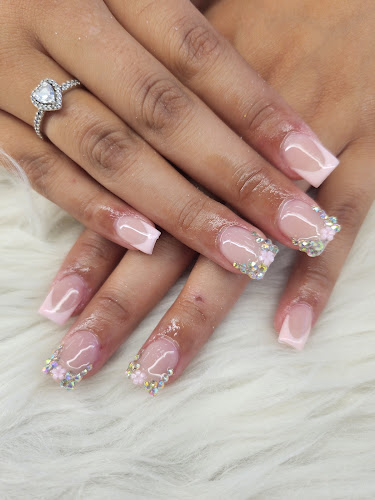 Kimmy Nails, nail salon in El Monte, California