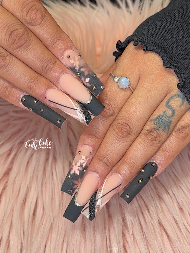KINGS OF NAILS