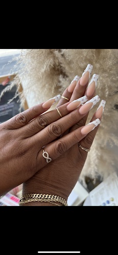L'ami nails
