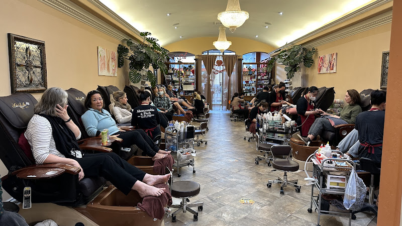 La Jolie Nails Salon Palo Alto California