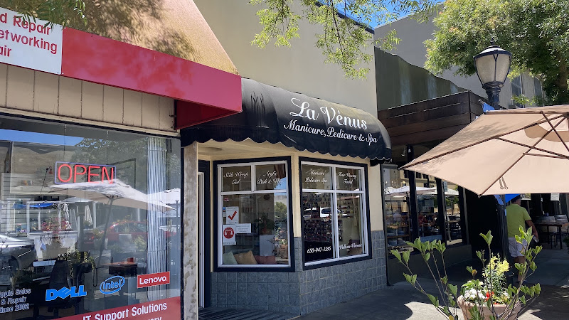La Venus Salon