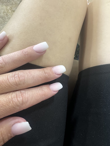 La Vie Nail Spa, nail salon in Citrus Heights, California
