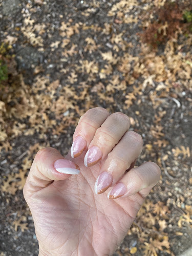 Lafayette Nails