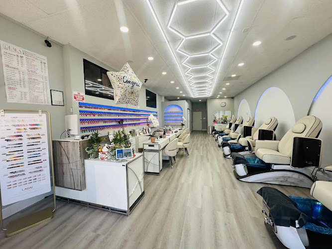 LaLa Nails Spa