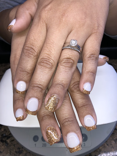 Lannee's Nails & Spa