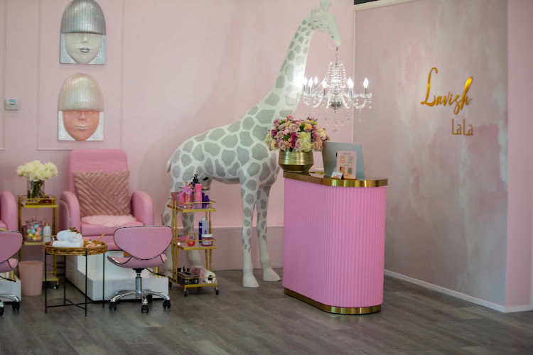 Lavish lala