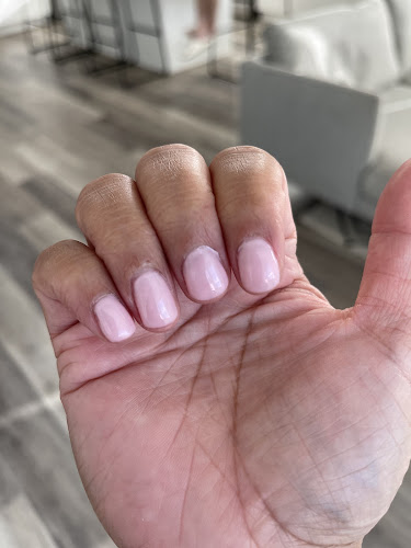 Lavish Nails