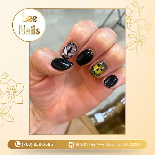 Lee Nails
