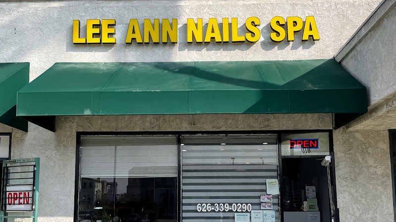 LeeAnn Nails and Spa