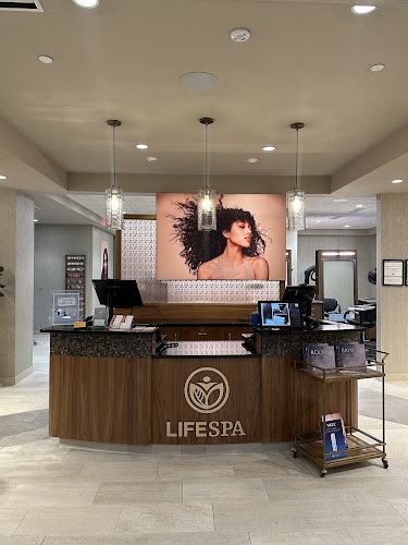 LifeSpa, nail salon in La Jolla, California