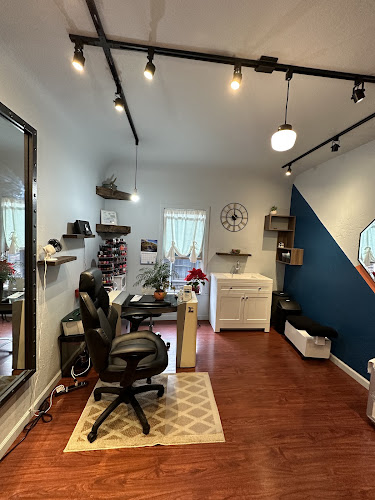 Linda's Nail Care
