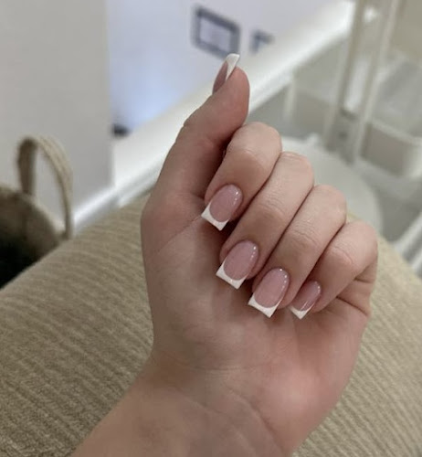 Lisa Kon Beverly Hills 