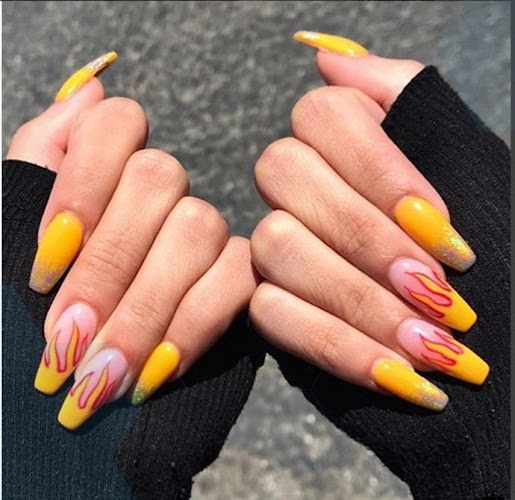 Lollipop Nail Studio