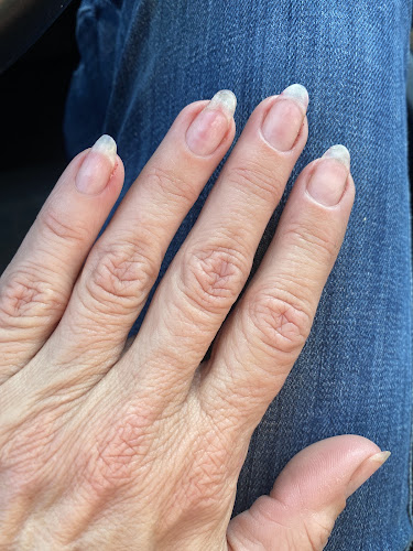 Lux Nail Spa