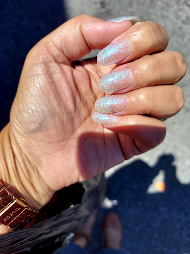 Luxury Nail Salon