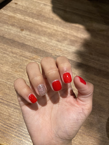 LV Oasis Nail Spa Alameda
