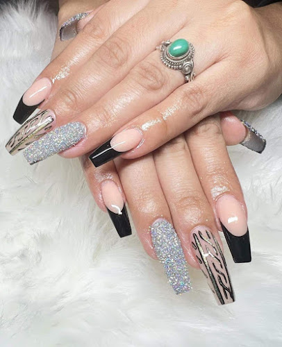 Magic Nails