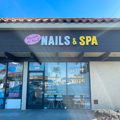 Maison De Nail