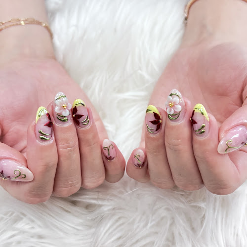 Marvelous Nails & Spa