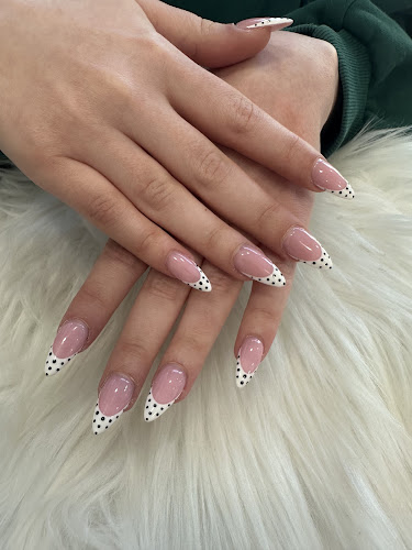 Maxx Nail Spa, nail salon in Citrus Heights, California