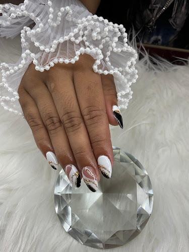 Merry’s Nails studio
