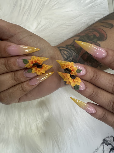 Mindy Nail Bar La Habra