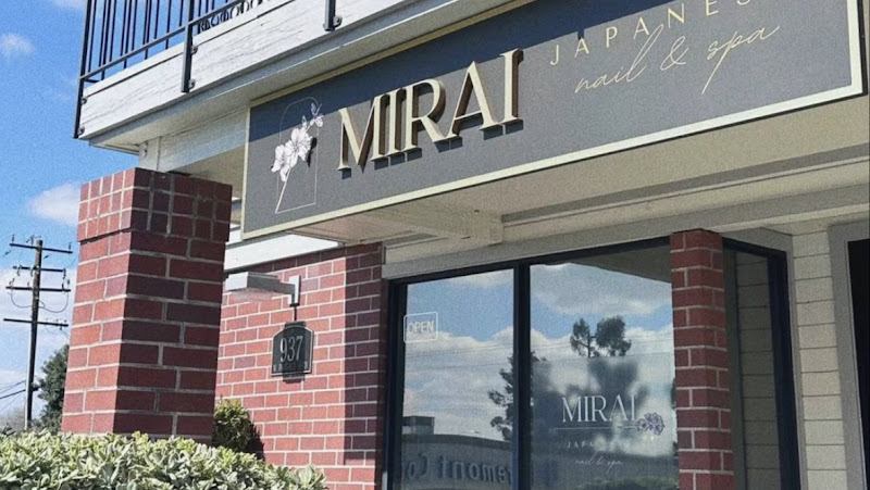 Mirai Nail and Spa, nail salon in Claremont, California