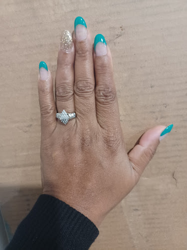 Miss Nail