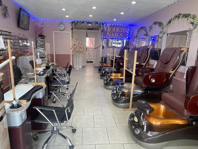 Modern Nails