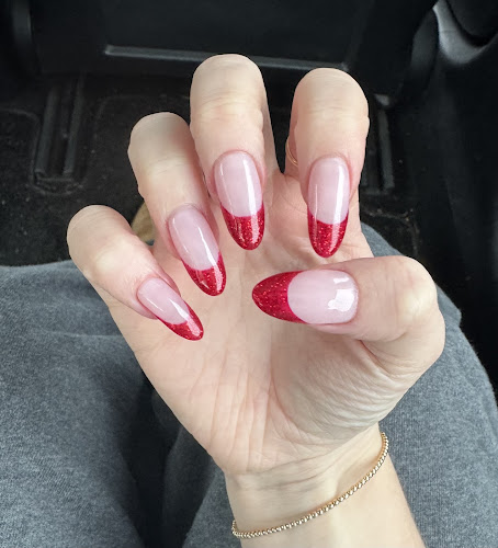 Monet Nails & Spa