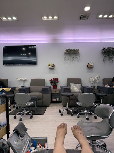 Nail Affair Salon
